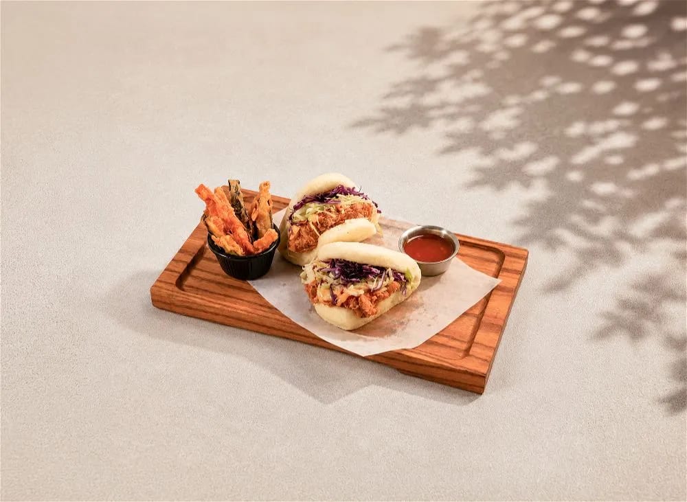 Hot Chicken Bao